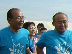 トーチランナーながせ甚遠さんと五十嵐県議