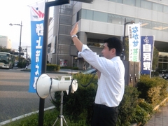 街頭遊説（城址公園交差点）