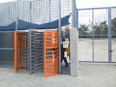 スケートパーク入口