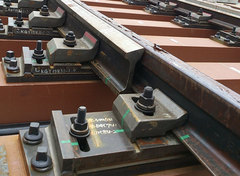 ロングレールの継ぎ目