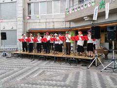 オカリナ七音のステージ