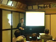 市政報告会の様子（布瀬）