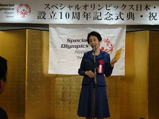細川佳代子名誉会長（式典にて）