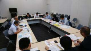 ヒアリングの様子（参議院B105会議室）