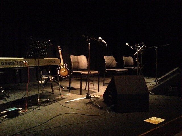 開演を待つステージ