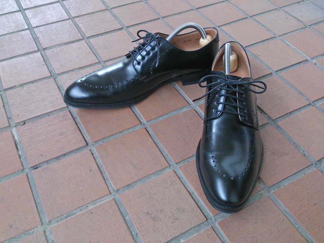 雨の日のビジネスマンの味方 - リ－ガル、ケンフォード、マドラスの靴