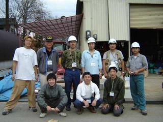 一緒に活動した学生と記念撮影